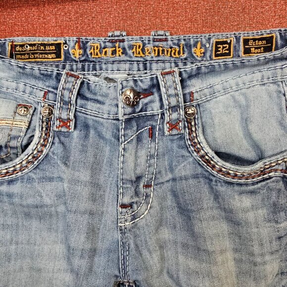Rock Revival Ecton Boot Embroidered Denim Jeans 32 Light Wash Distressed Casual - Picture 6 of 15
